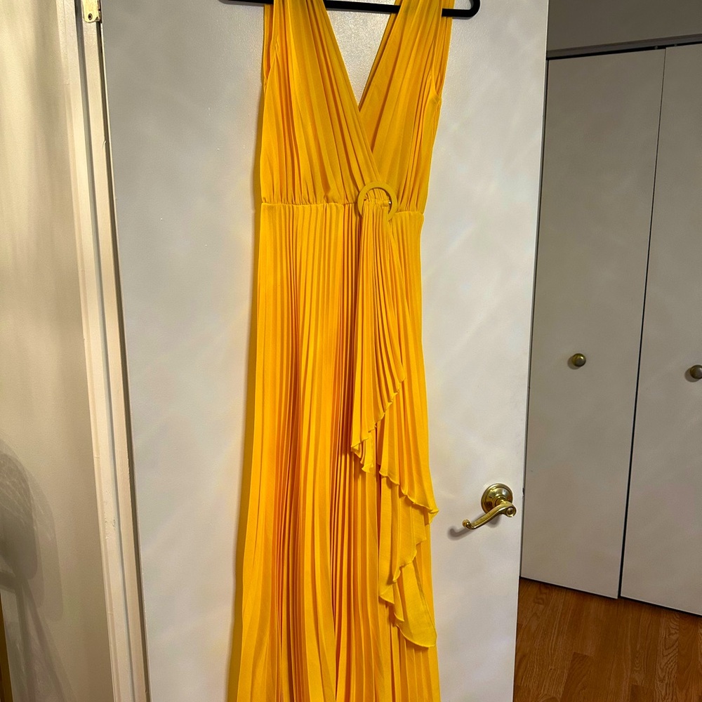 Yellow Dress